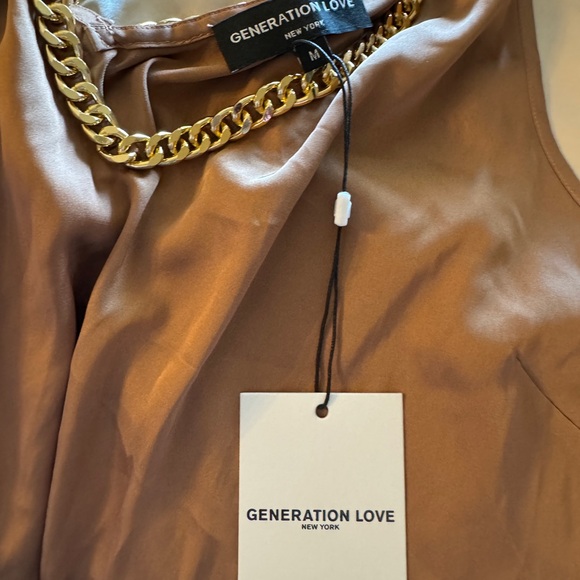 Generation Love Dallas Chain Tank in Mocha Sz M Mocha is in the last 3 photos. - Picture 5 of 6